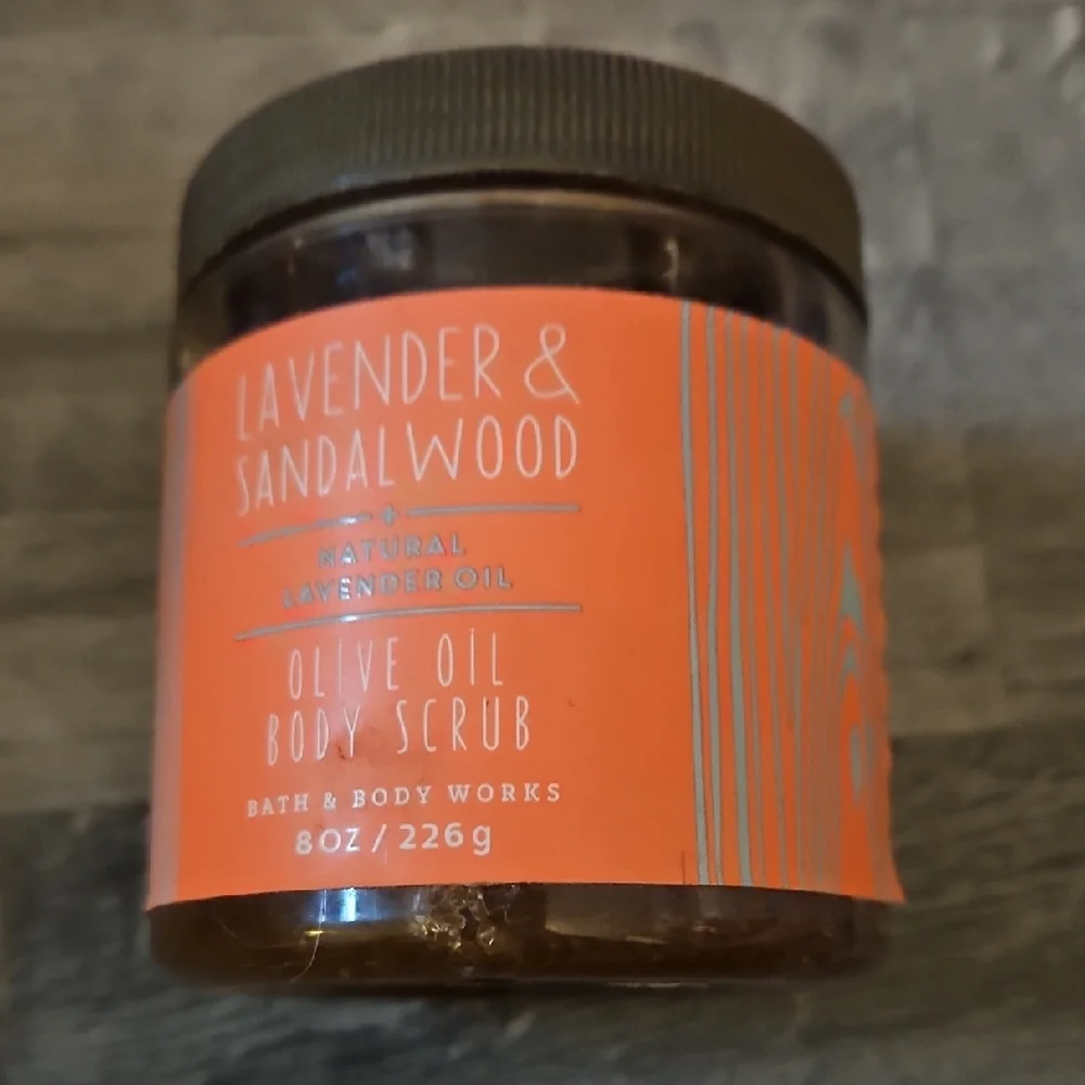 RARE & DISCONTINUED Bath & Body Works Lavender & Sandalwood Olive Oil Bo…